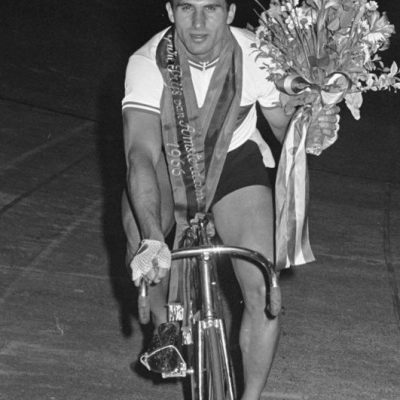 Omar Pkhakadze: Georgian Sprint Cycling Legend and Olympic Medalist