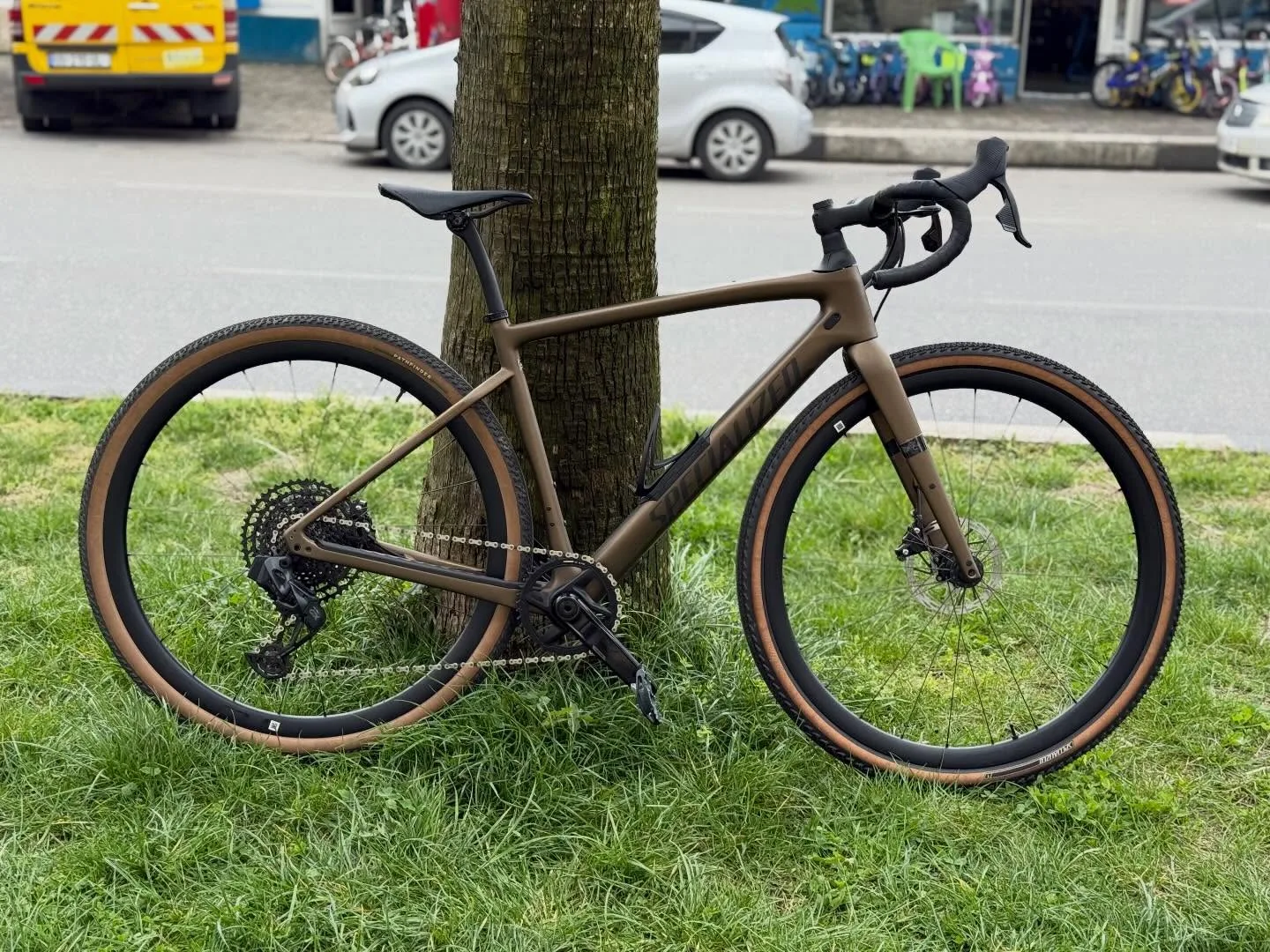 იყიდება ველოსიპედი Specialized Diverge/Fact Carbon 9R