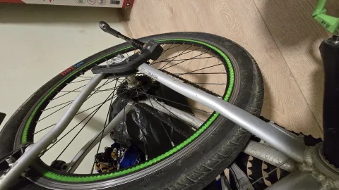 იყიდება ველოსიპედი Trenga De 2015