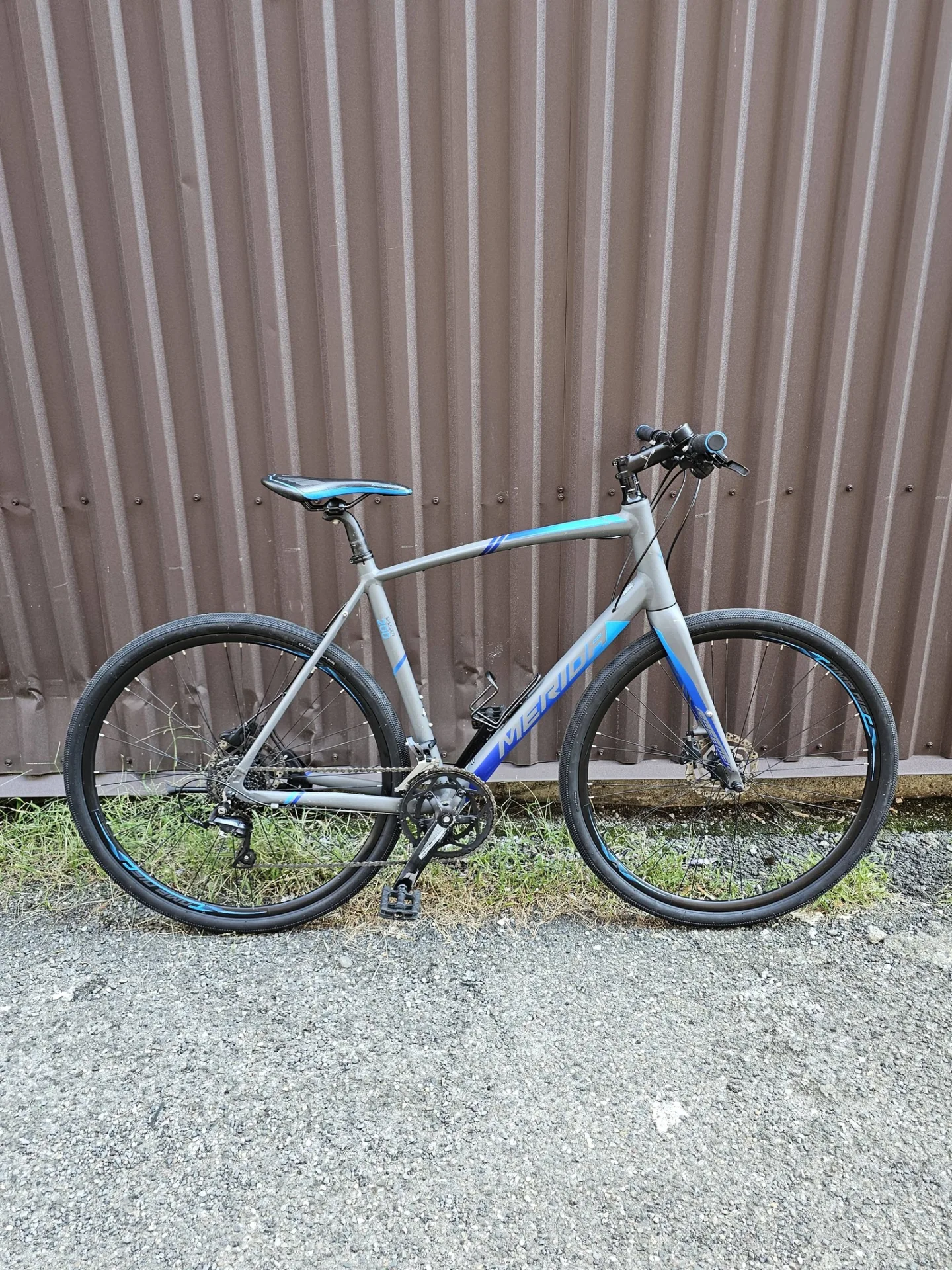 იყიდება ველოსიპედი Merida