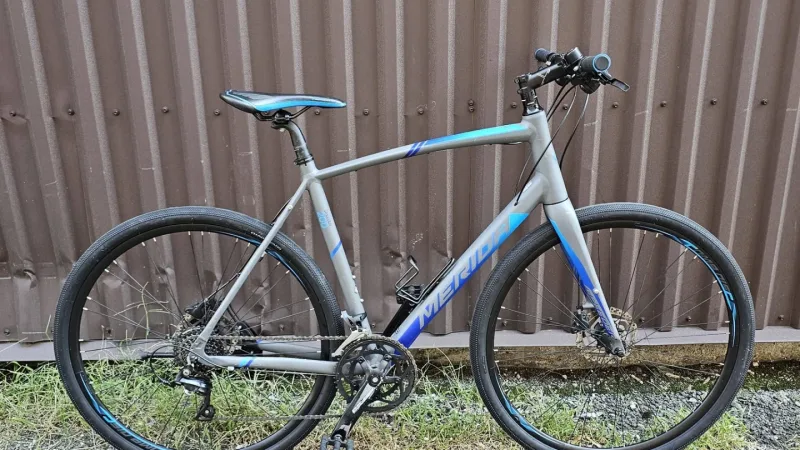 იყიდება ველოსიპედი Merida