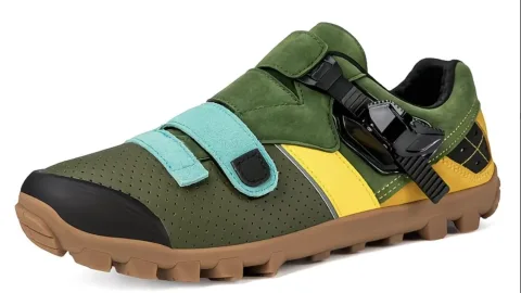 იყიდება ველო ფეხსაცმელი