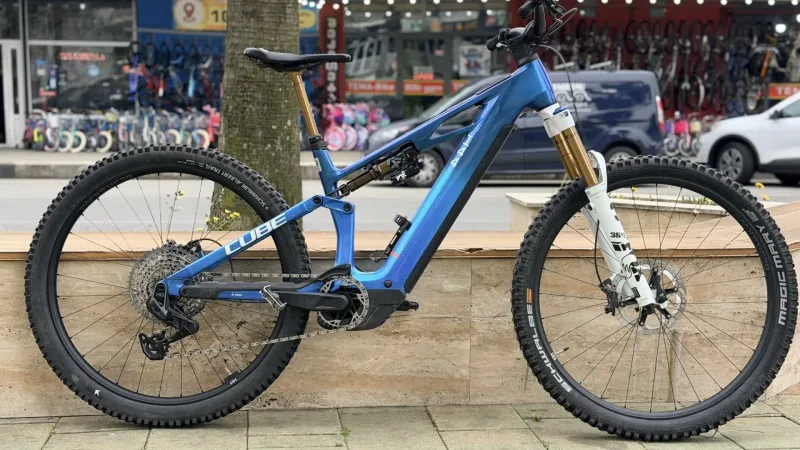 იყიდება ველოსიპედი ელექტრო Cube Stereo hybrid One44