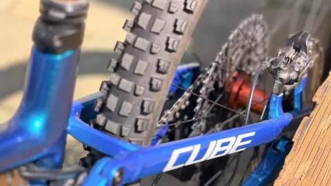 იყიდება ველოსიპედი ელექტრო Cube Stereo hybrid One44